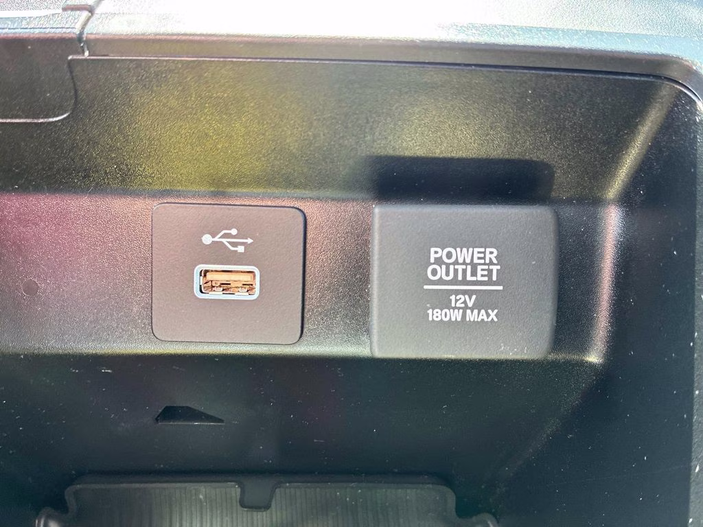 2022 White Acura MDX A-Spec AWD SUV