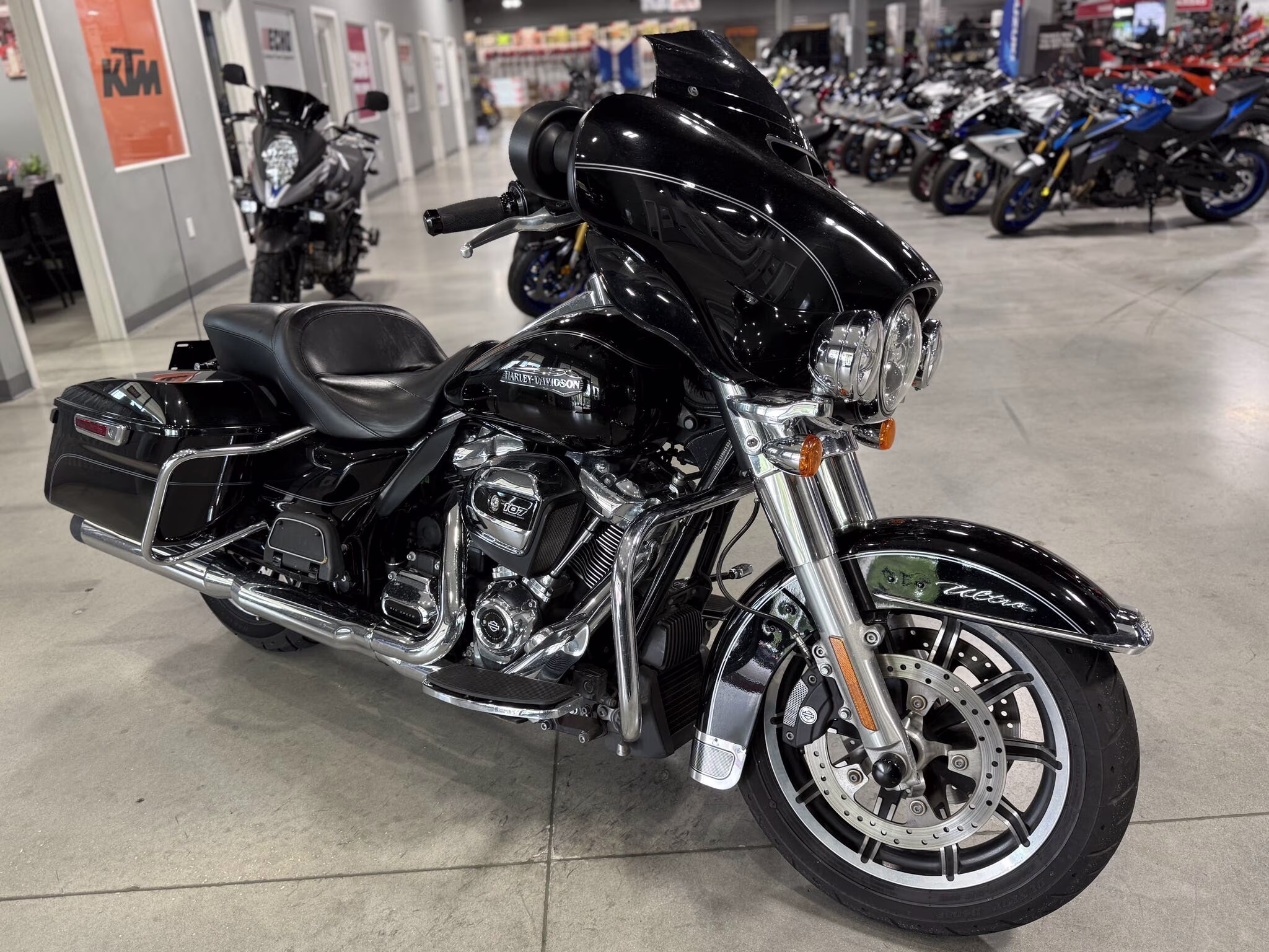 2017 Harley-Davidson Electra Glide Ultra Classic Motorcycle