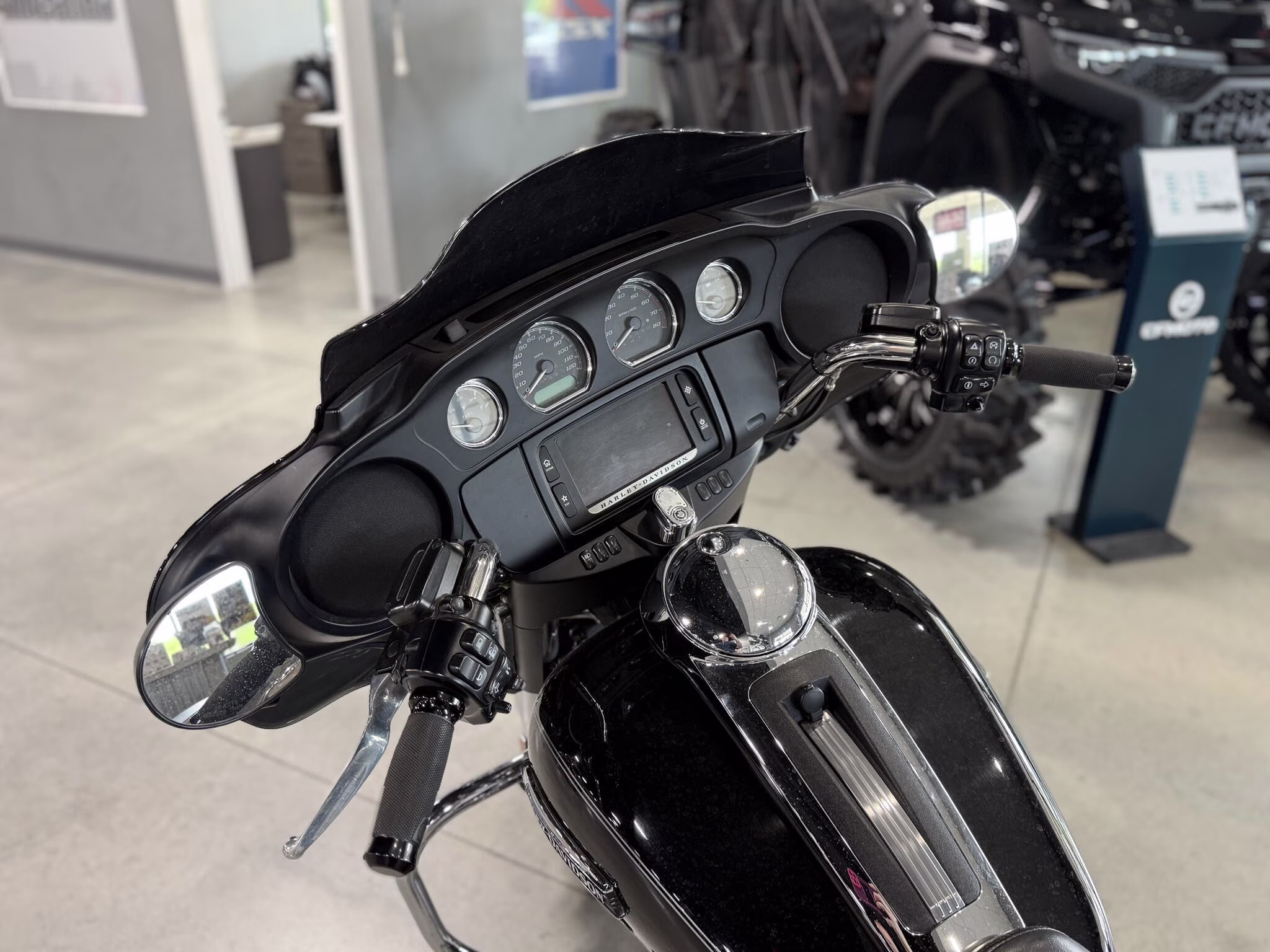 2017 Harley-Davidson Electra Glide Ultra Classic Motorcycle