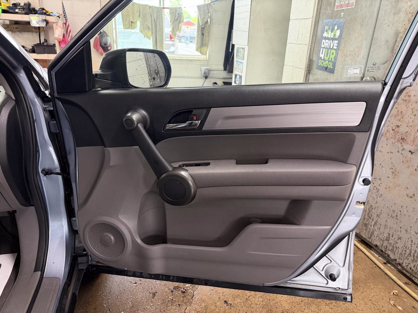2011 Glacier Blue Metallic Honda CR-V SE 4X4 SUV