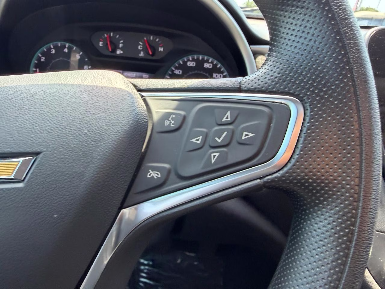 2024 Mosaic Black Metallic Chevrolet Malibu LT 1LT FWD Sedan