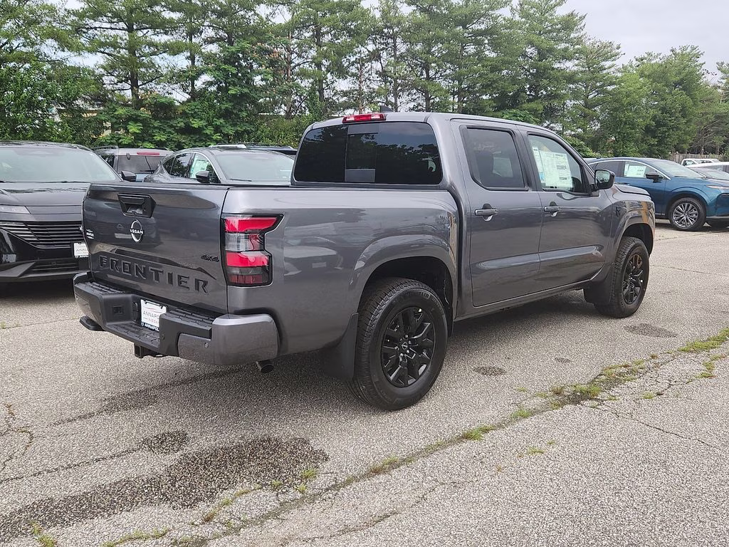 2026 Gun Metallic Nissan Frontier SV 4X4 Truck
