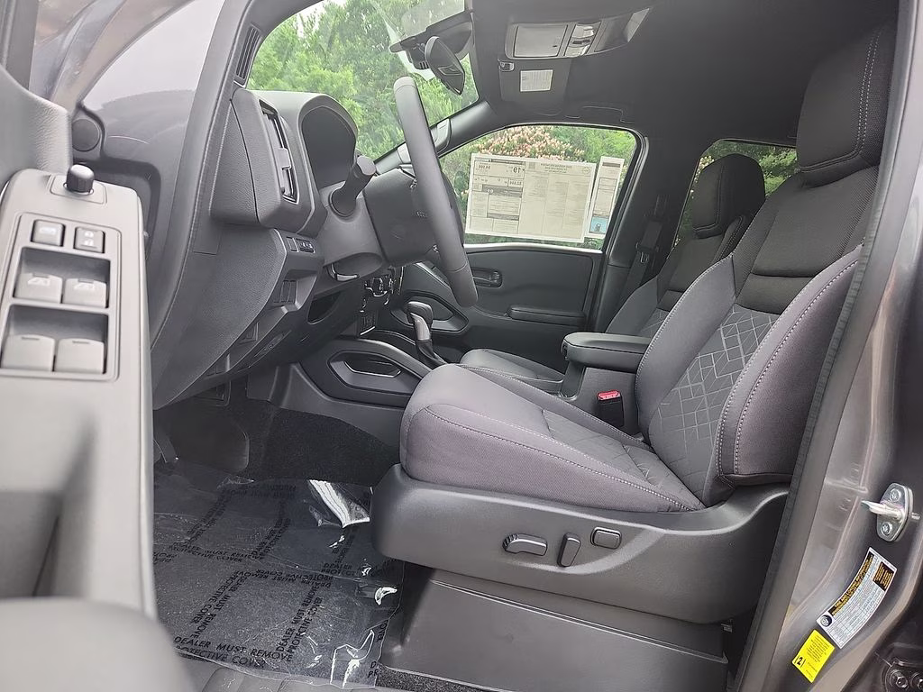 2026 Gun Metallic Nissan Frontier SV 4X4 Truck