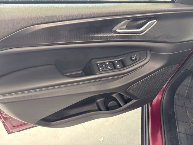 2023 Velvet Red Pearlcoat Jeep Grand Cherokee Altitude X 4X4 SUV