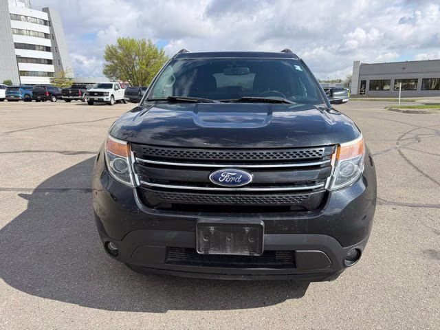2014 Tuxedo Black Metallic Ford Explorer Limited 4X4 SUV