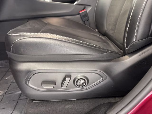 2023 Velvet Red Pearlcoat Jeep Grand Cherokee Altitude X 4X4 SUV