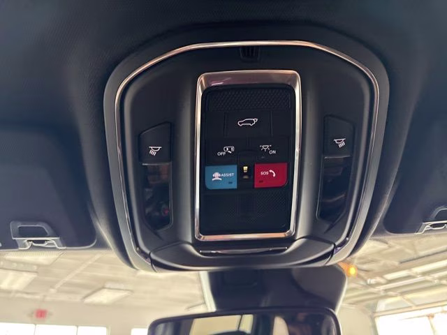 2023 Velvet Red Pearlcoat Jeep Grand Cherokee Altitude X 4X4 SUV