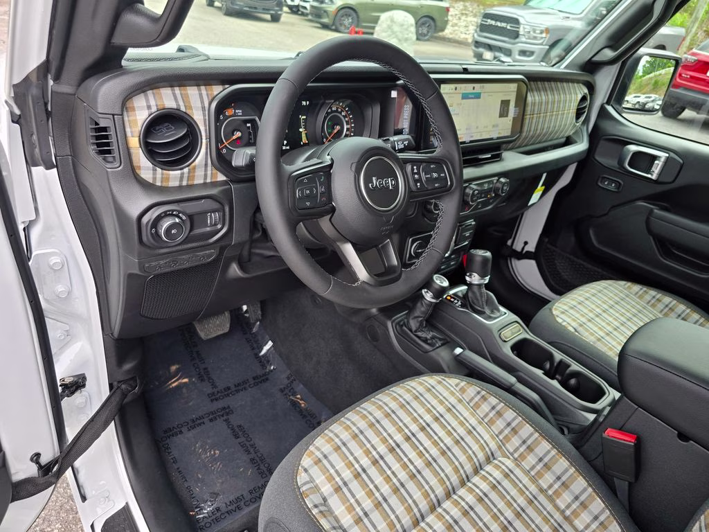 2026 Bright White Clearcoat Jeep Wrangler 4X4 SUV