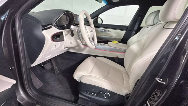 2023 Makalu Gray Genesis Electrified GV70 Advanced AWD SUV