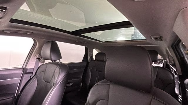 2025 Silky Silver Kia Sorento Hybrid EX FWD SUV