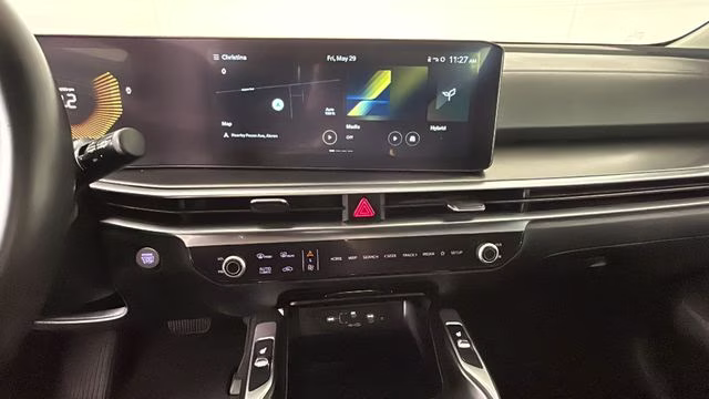 2025 Silky Silver Kia Sorento Hybrid EX FWD SUV