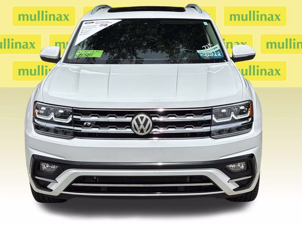 2019 Pure White Volkswagen Atlas 3.6L V6 SEL R-Line FWD SUV