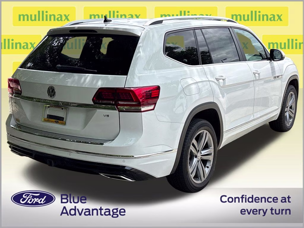 2019 Pure White Volkswagen Atlas 3.6L V6 SEL R-Line FWD SUV