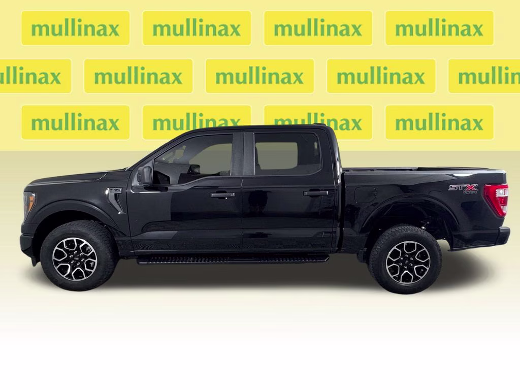 2023 Agate Black Metallic Ford F-150 XL 4X4 Truck