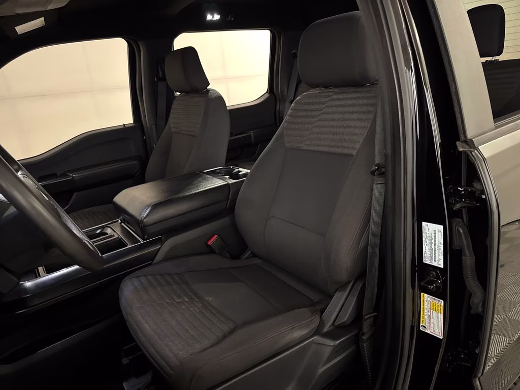 2023 Agate Black Metallic Ford F-150 XL 4X4 Truck