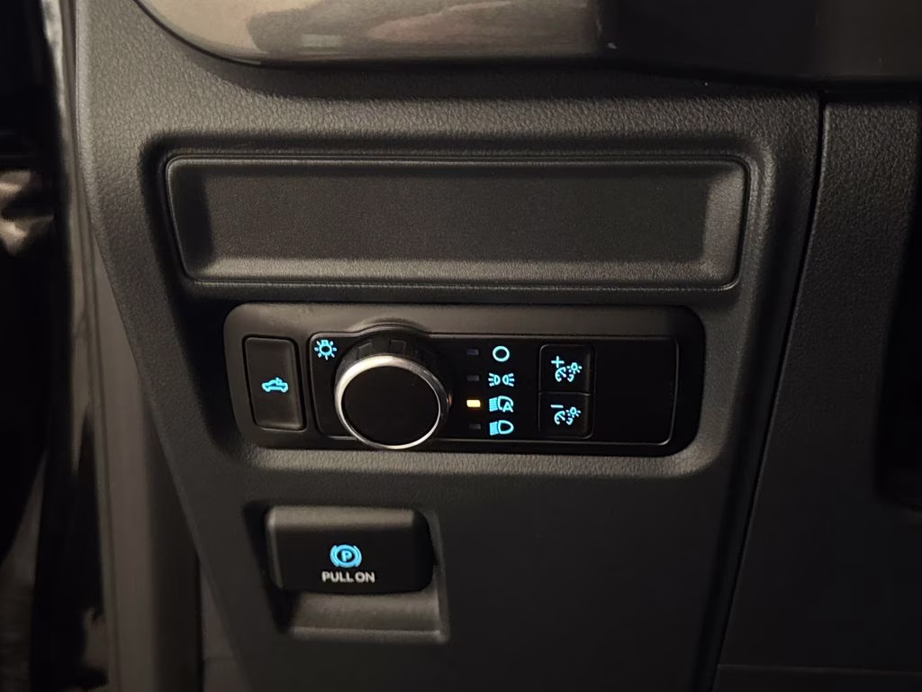 2023 Agate Black Metallic Ford F-150 XL 4X4 Truck