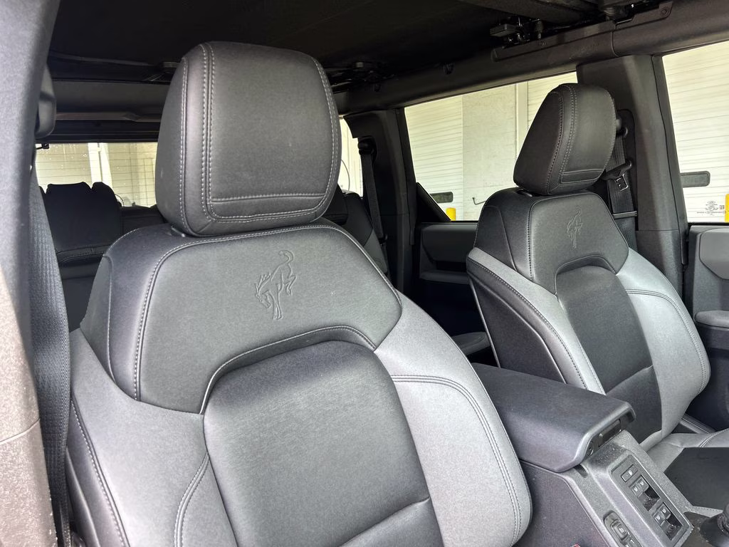 2023 Shadow Black Ford Bronco Black Diamond 4X4 SUV