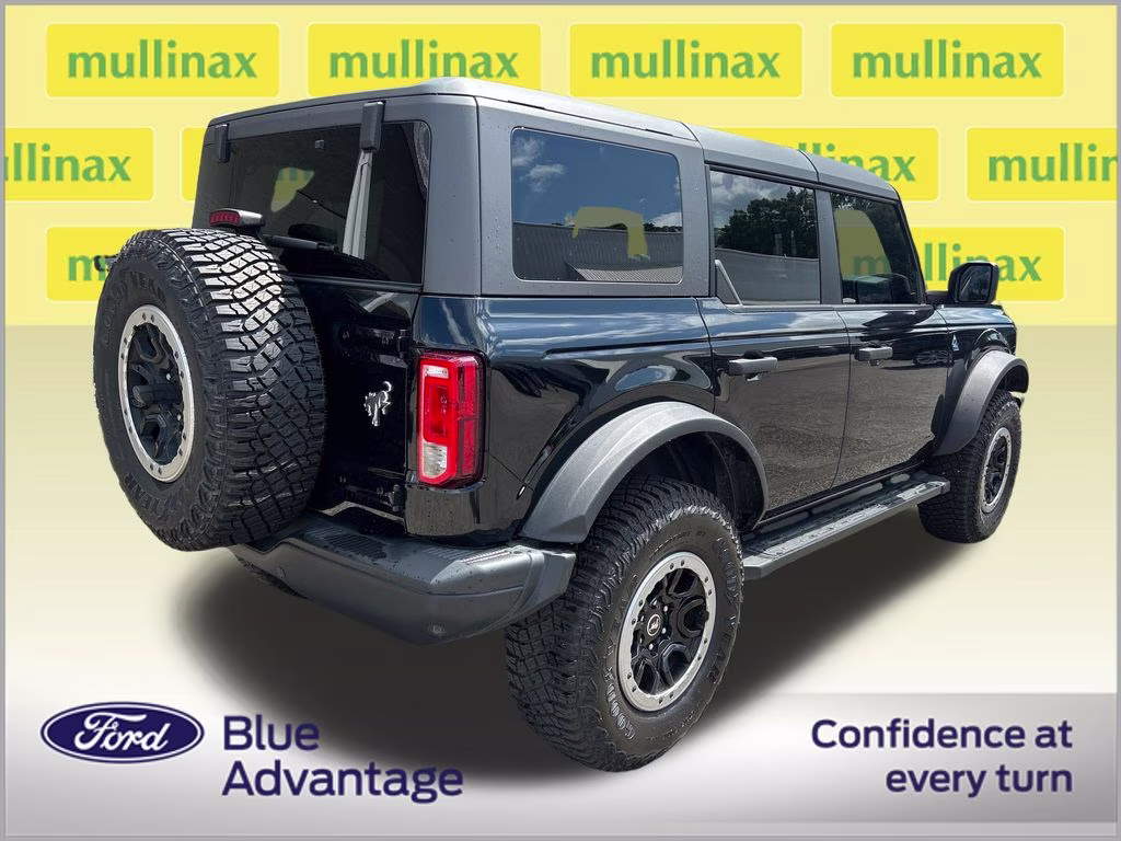 2023 Shadow Black Ford Bronco Black Diamond 4X4 SUV