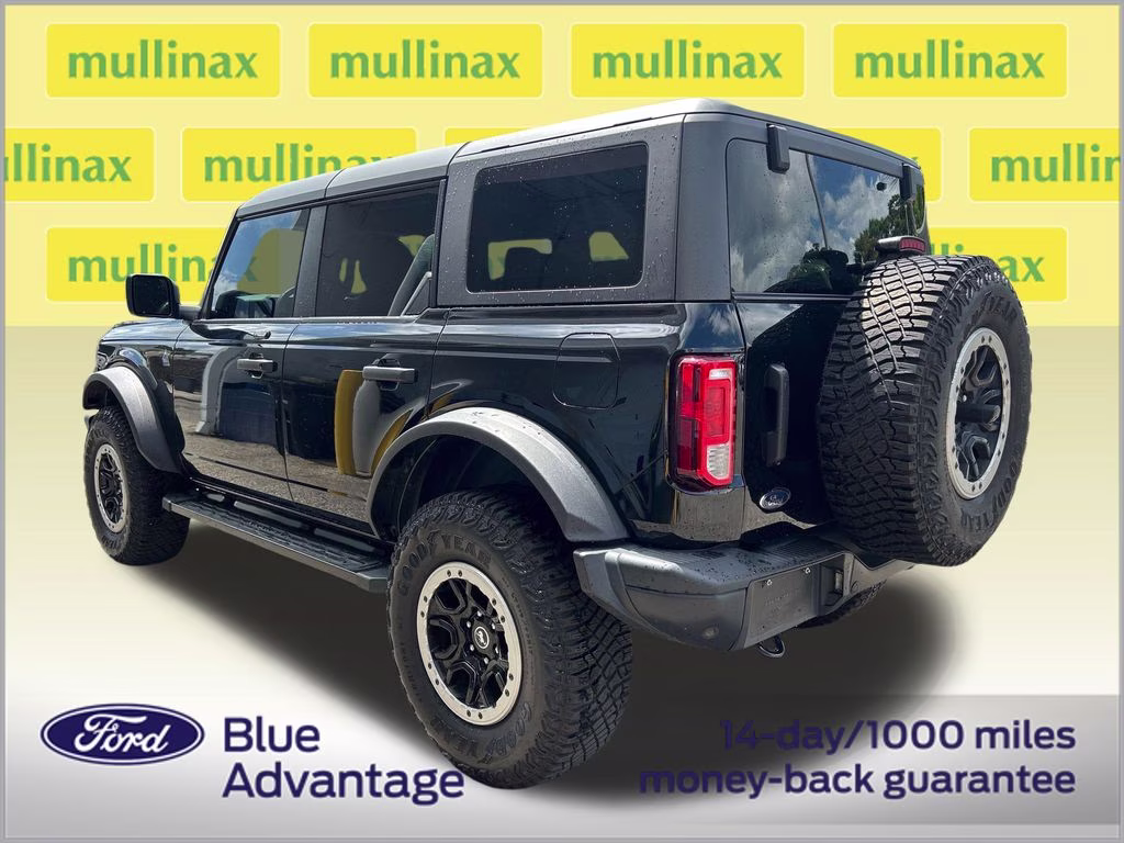 2023 Shadow Black Ford Bronco Black Diamond 4X4 SUV