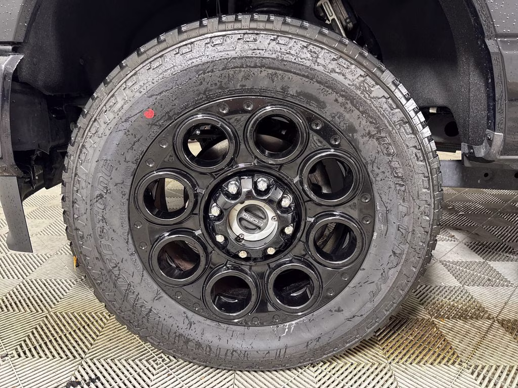 2024 Agate Black Metallic Ford Super Duty F-250 SRW Lariat 4X4 Truck