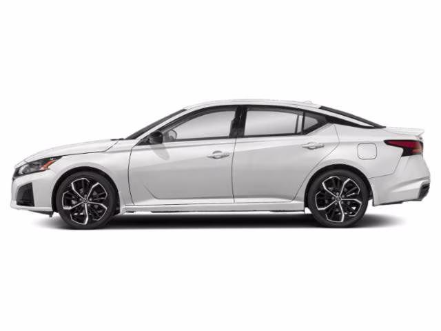 2023 Gray Sky Pearl Nissan Altima 2.5 SR FWD Sedan