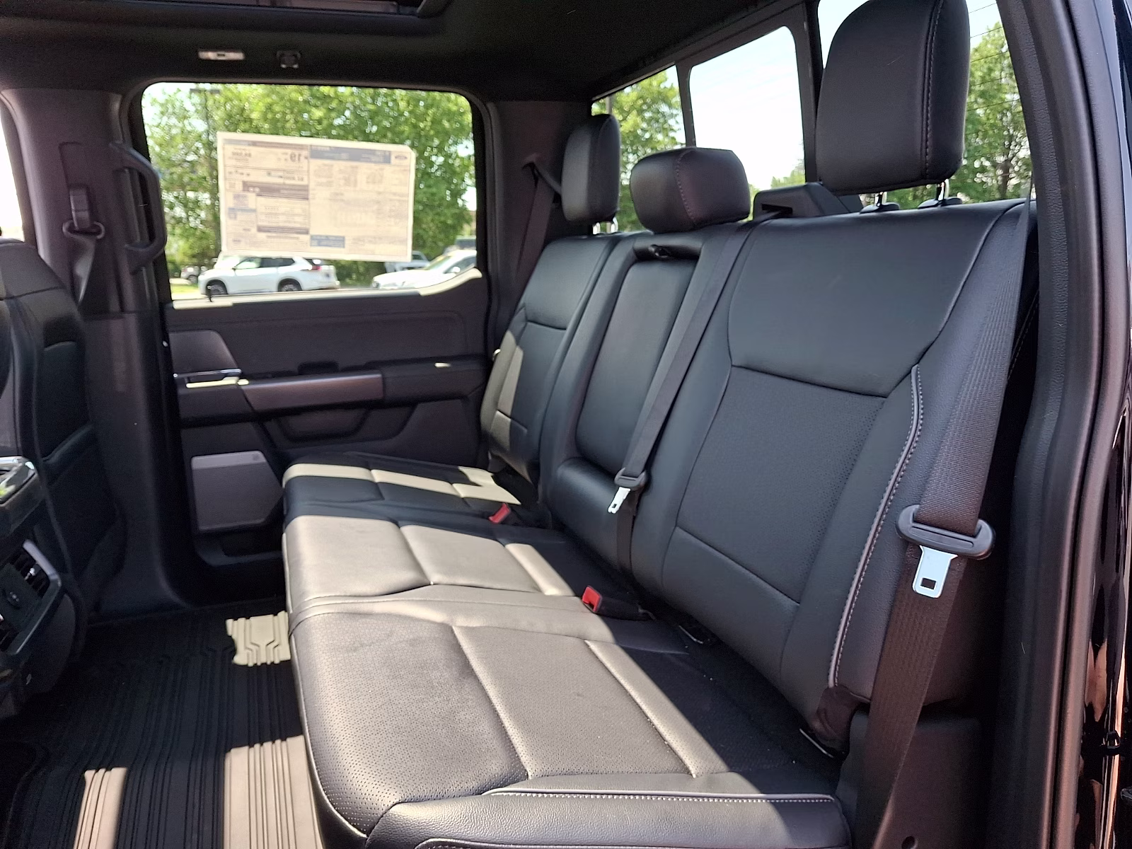 2026 Antimatter Blue Metallic - HX Ford F-150 LARIAT 4X4