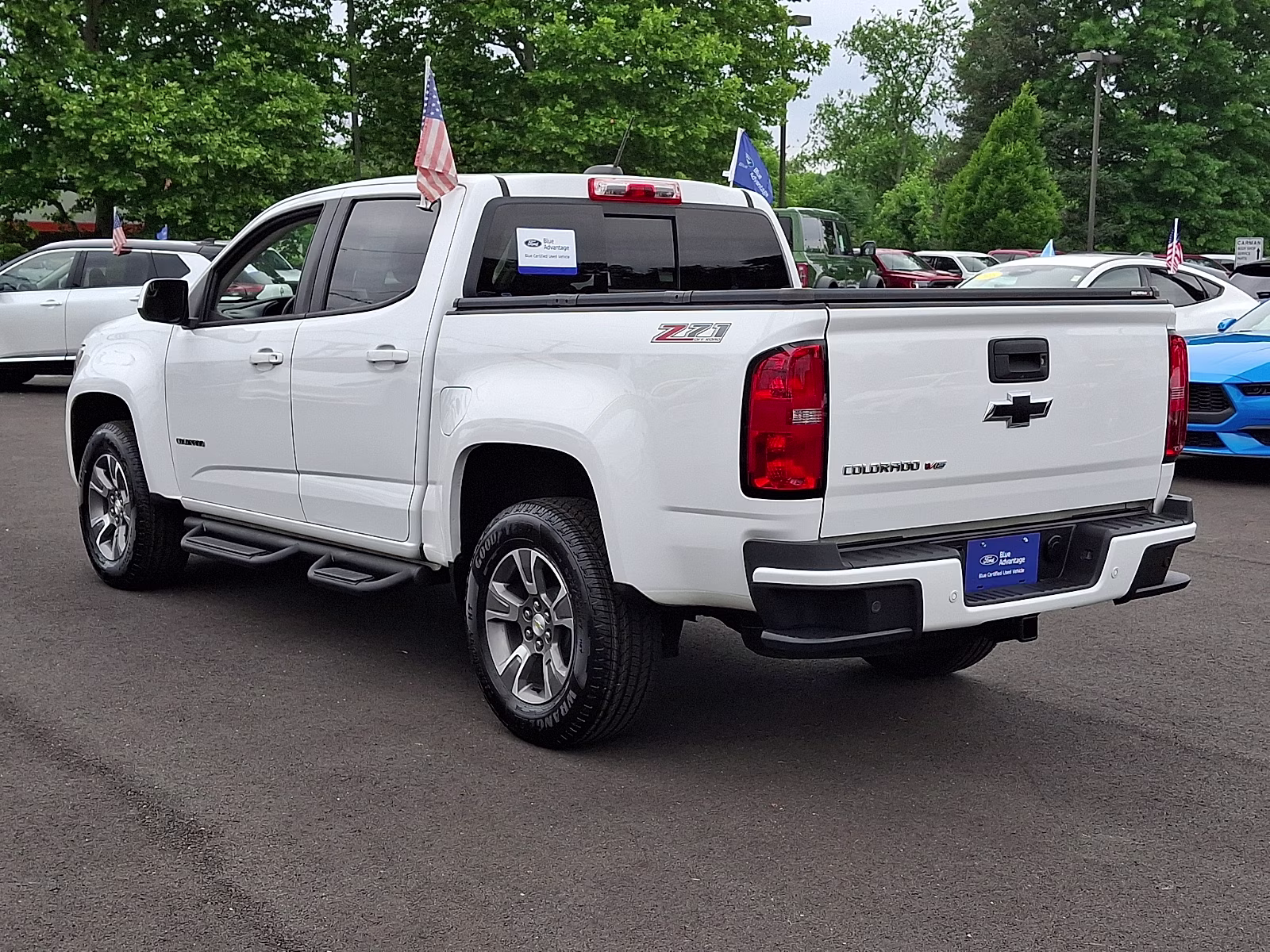 2020 Summit White - GAZ Chevrolet Colorado 4WD Crew Cab Short Box Z71 4X4