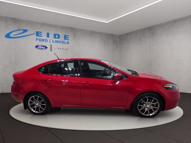 2013 Redline 2 Coat Pearl Dodge Dart SXT FWD Sedan