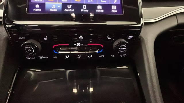 2022 Velvet Red Pearlcoat Jeep Grand Cherokee L Laredo 4X4 SUV