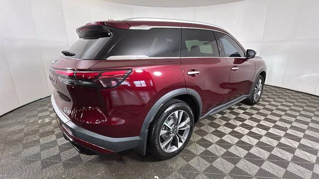 2023 Deep Bordeaux INFINITI QX60 LUXE AWD SUV