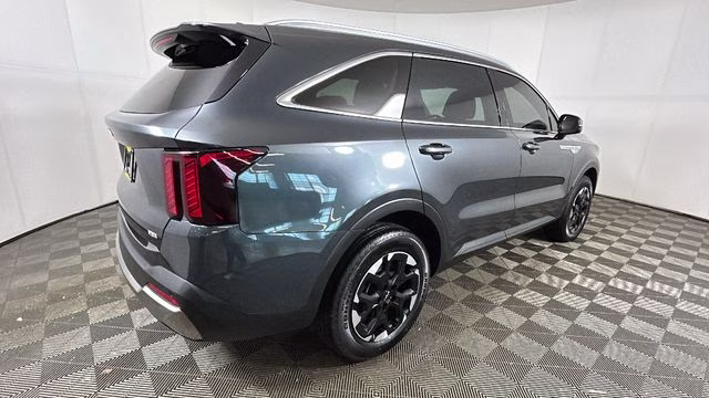 2025 Gravity Grey Kia Sorento S AWD SUV