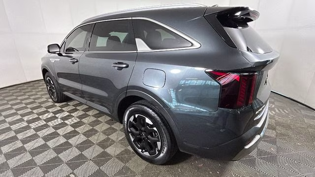 2025 Gravity Grey Kia Sorento S AWD SUV