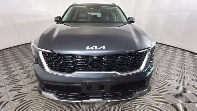 2025 Gravity Grey Kia Sorento S AWD SUV