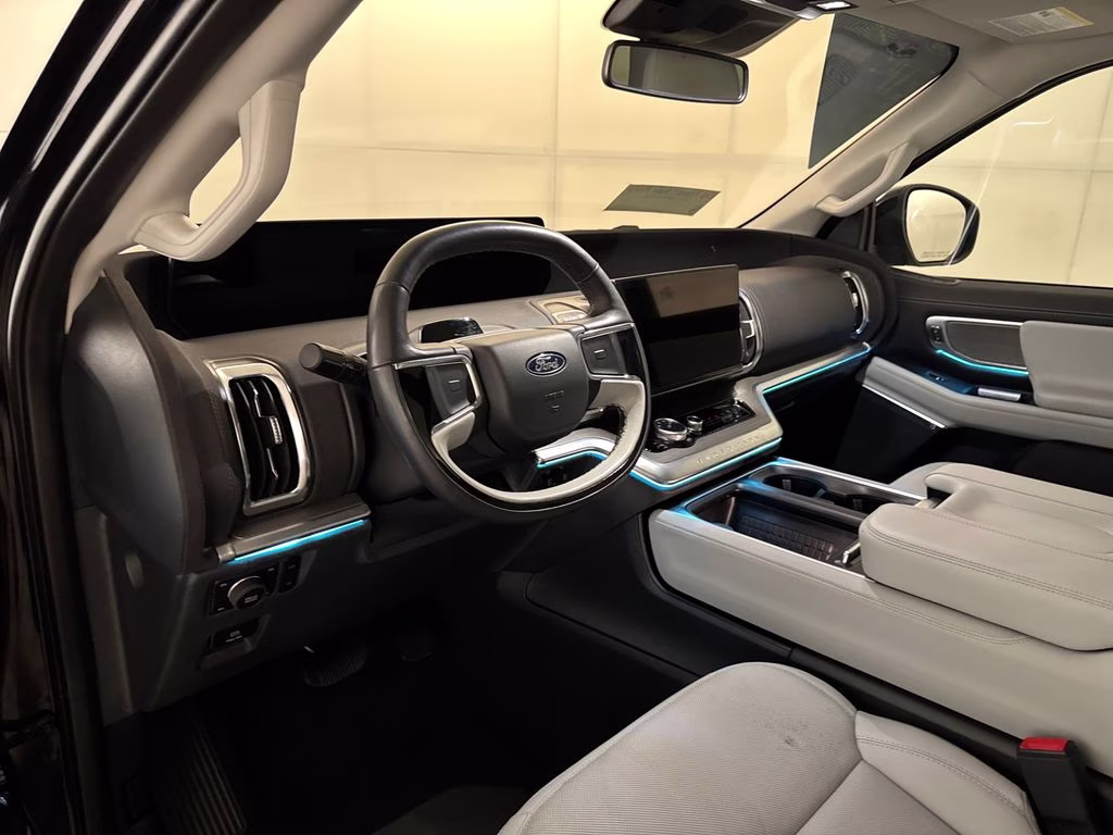 2025 Agate Black Metallic Ford Expedition Max Platinum 4X4 SUV