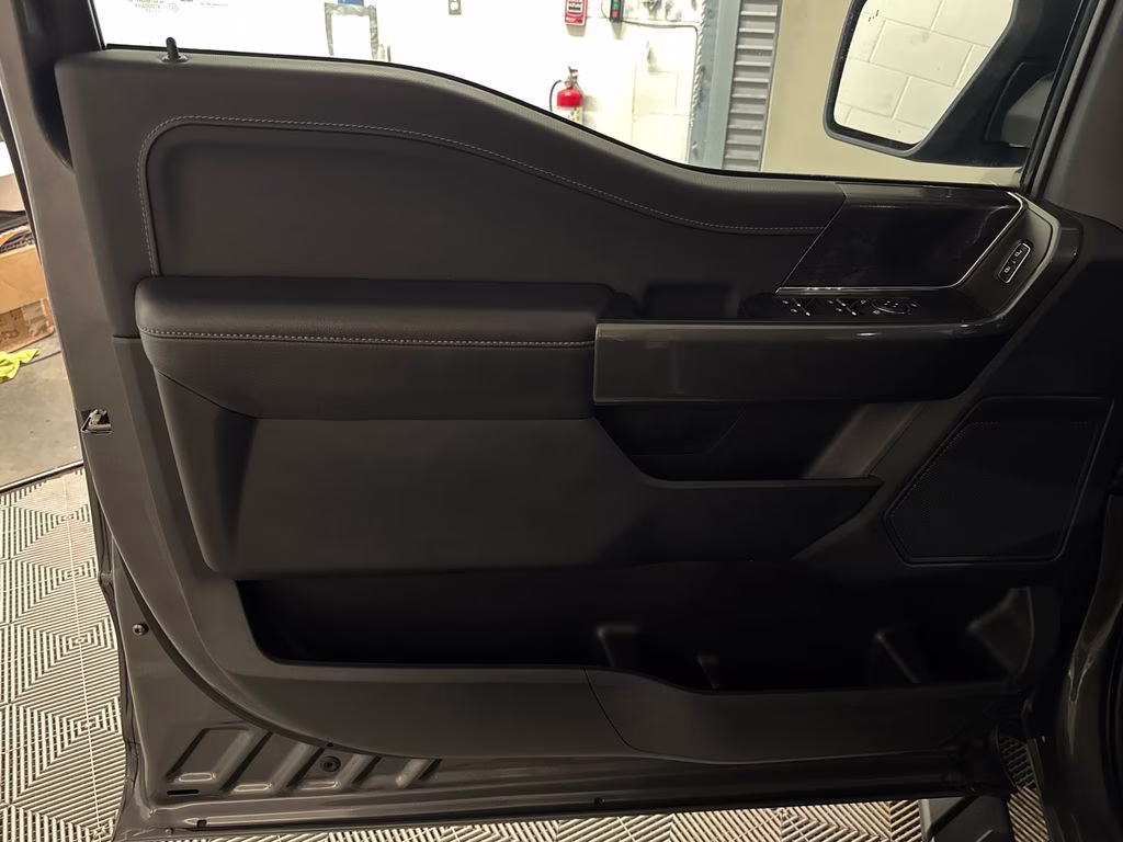 2023 Carbonized Gray Metallic Ford F-150 XLT 4X4 Truck