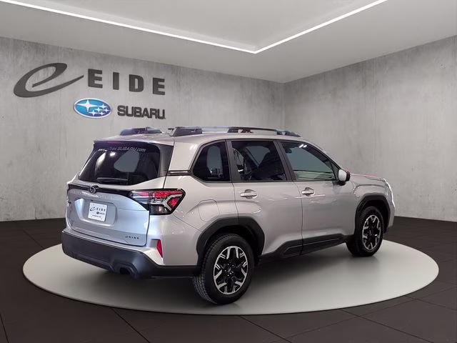 2025 Ice Silver Metallic Subaru Forester Premium AWD SUV