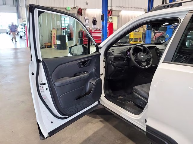 2025 Crystal White Pearl Subaru Forester Premium AWD SUV