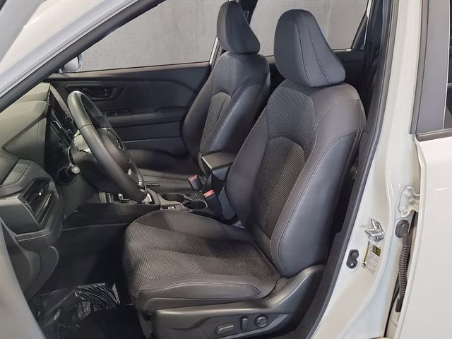 2025 Crystal White Pearl Subaru Forester Premium AWD SUV