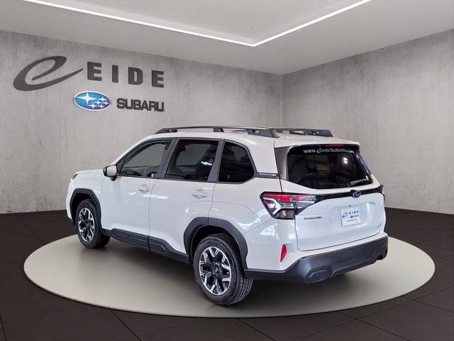 2025 Crystal White Pearl Subaru Forester Premium AWD SUV