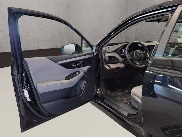 2025 Crystal Black Silica Subaru Legacy Premium AWD Sedan