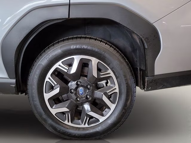 2025 Ice Silver Metallic Subaru Forester Premium AWD SUV