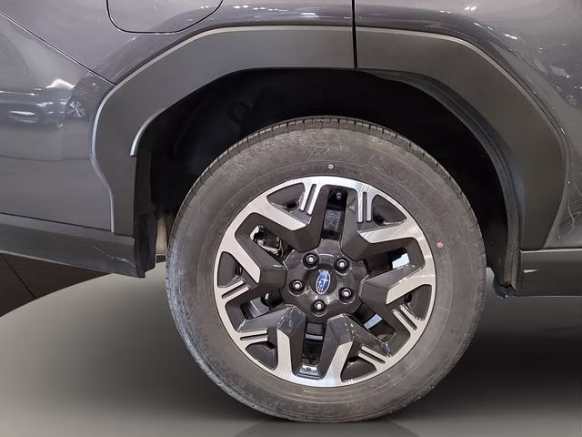 2025 Magnetite Gray Metallic Subaru Forester Premium AWD SUV