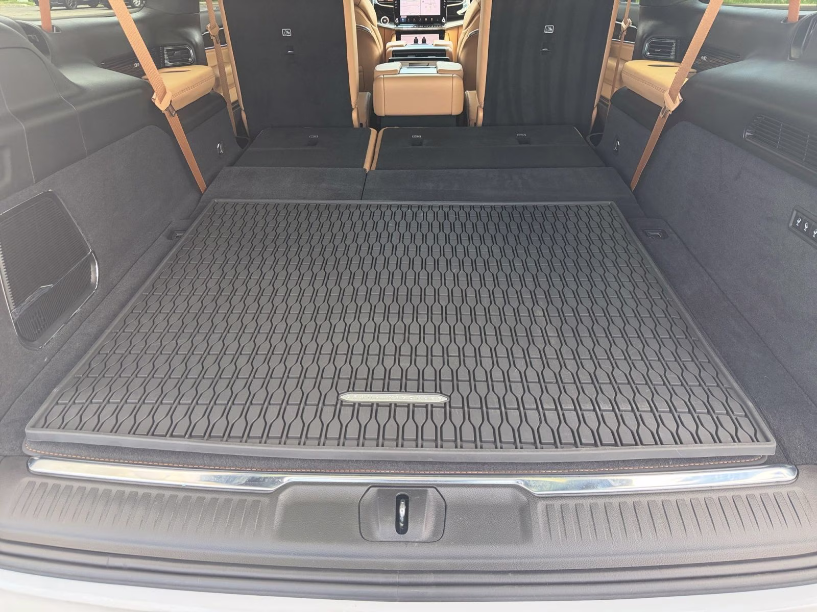 2026 Bright White Clearcoat Jeep Grand Wagoneer L Summit Reserve 4X4 SUV