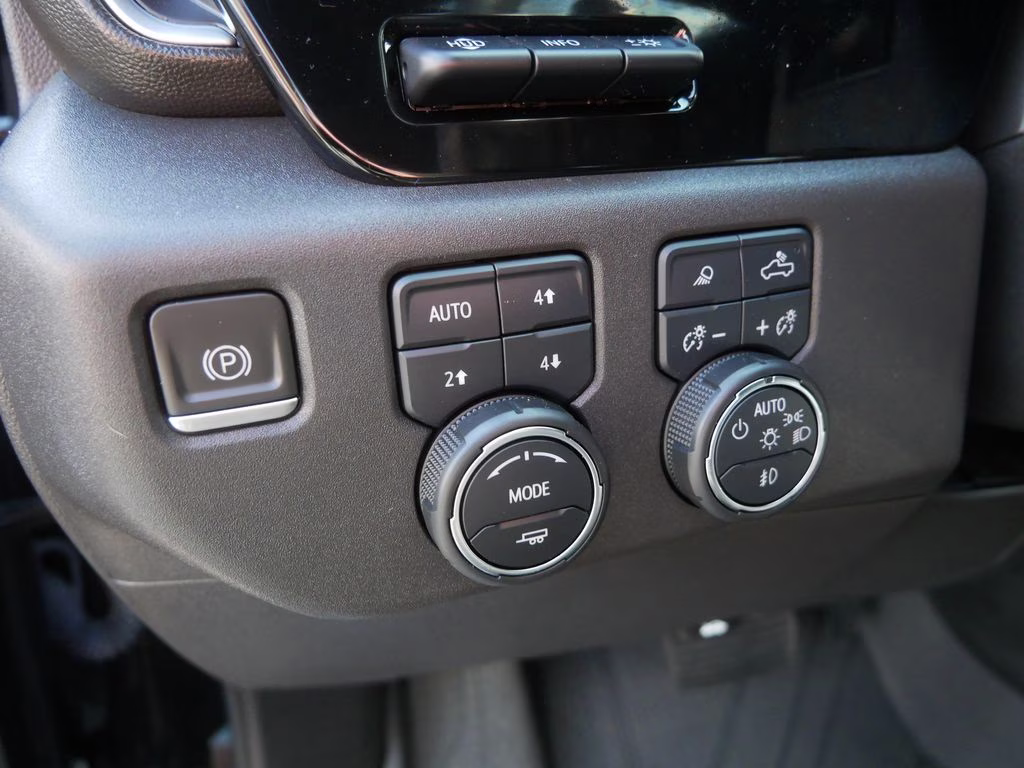 2023 Black Chevrolet Silverado 1500 High Country 4X4 Truck