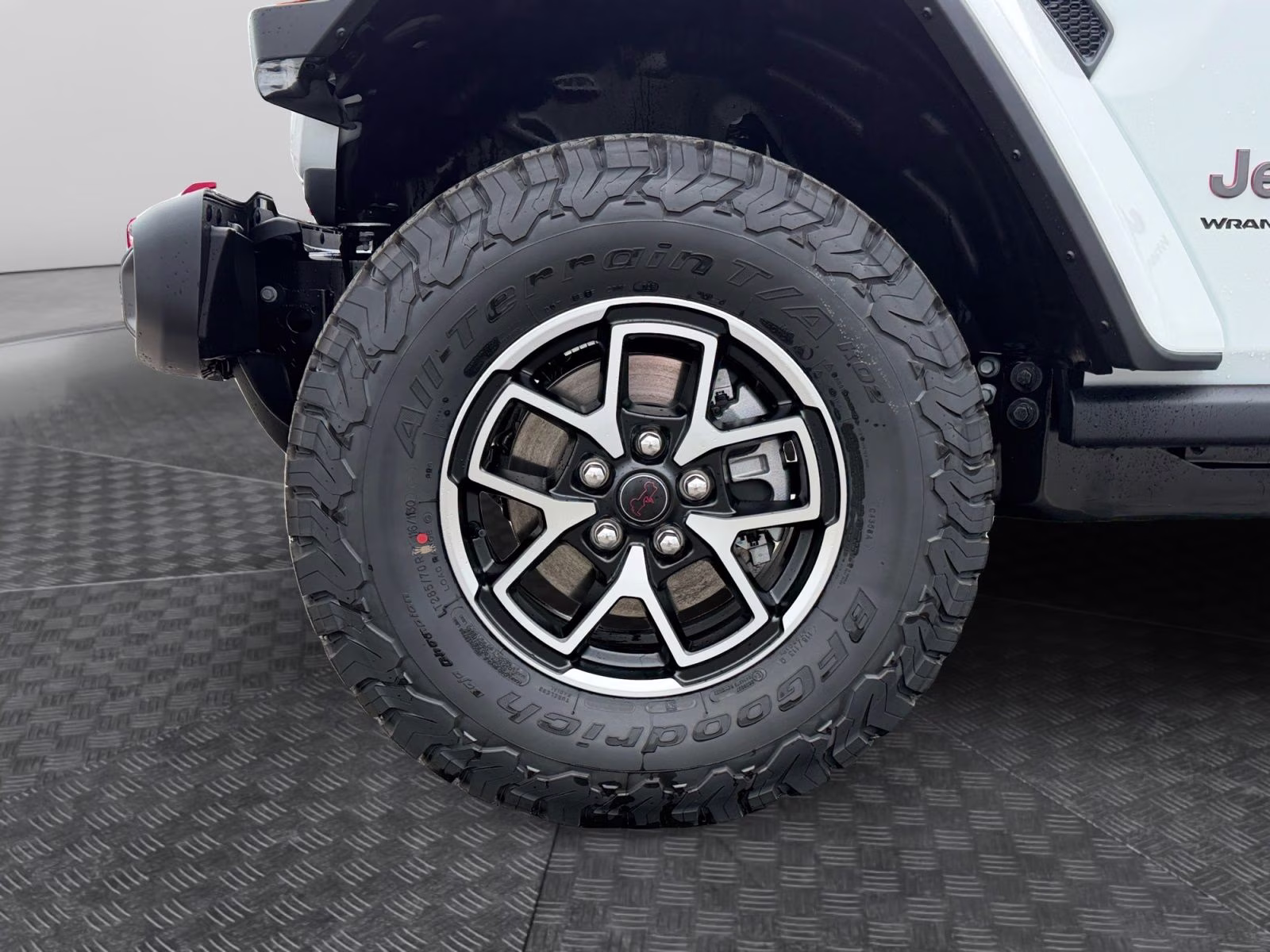 2026 Bright White Clearcoat Jeep Wrangler Rubicon 4X4 SUV