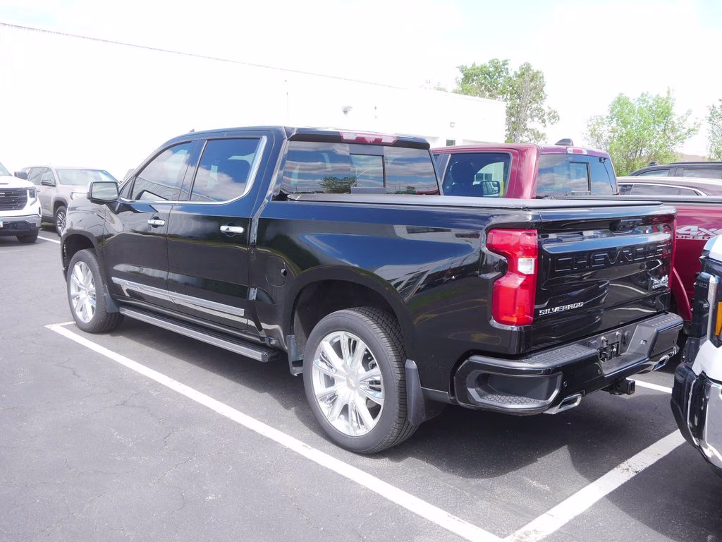 2023 Black Chevrolet Silverado 1500 High Country 4X4 Truck