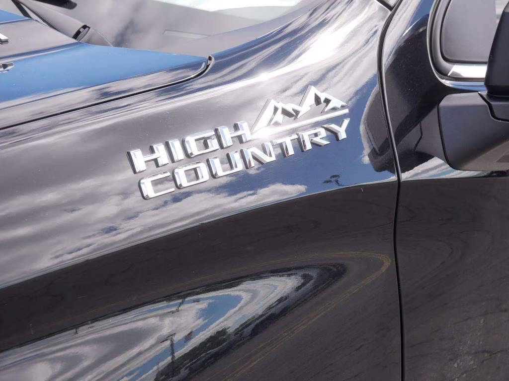 2023 Black Chevrolet Silverado 1500 High Country 4X4 Truck