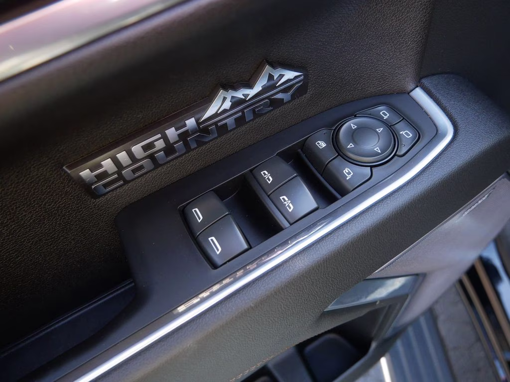 2023 Black Chevrolet Silverado 1500 High Country 4X4 Truck
