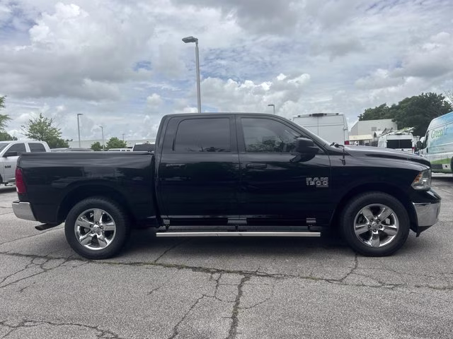 2023 Diamond Black Crystal Pearlcoat Ram 1500 Classic Tradesman RWD Truck