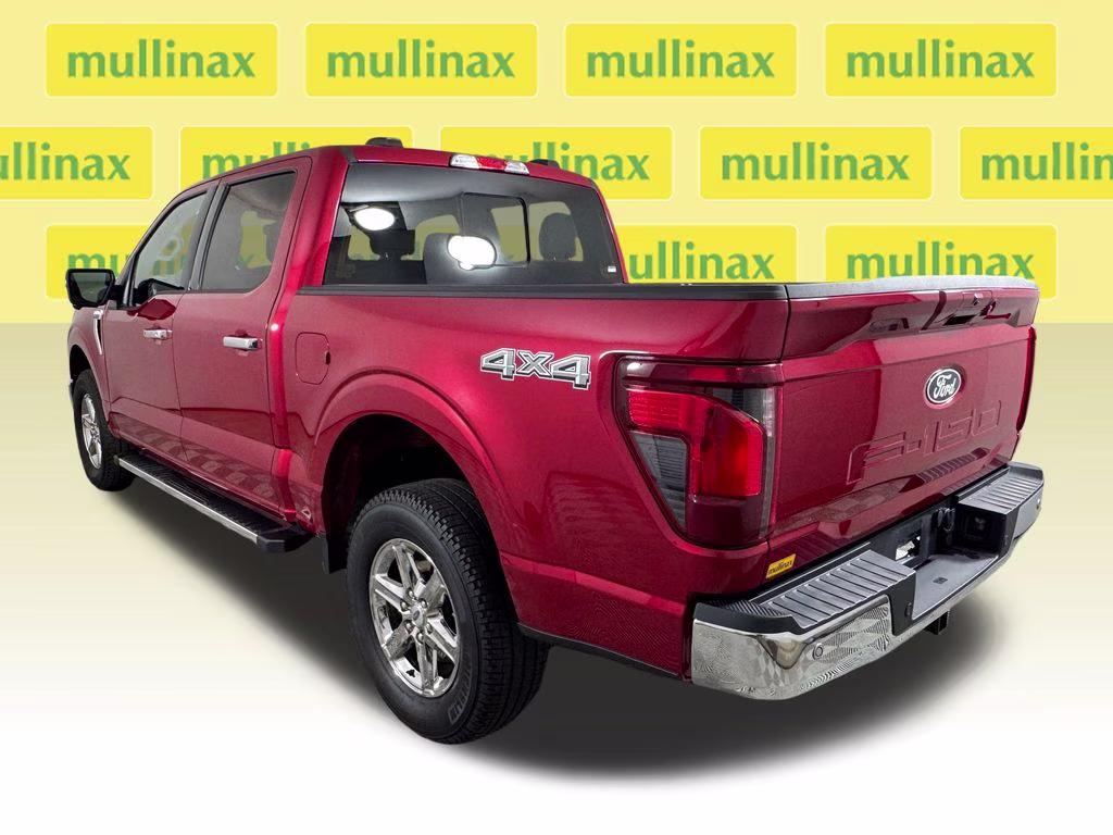 2025 Rapid Red Metallic Tinted Clearcoat Ford F-150 XLT 4X4 Truck